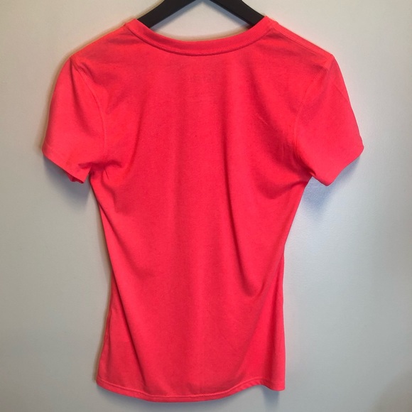 NWOT Nike Top - Picture 2 of 6